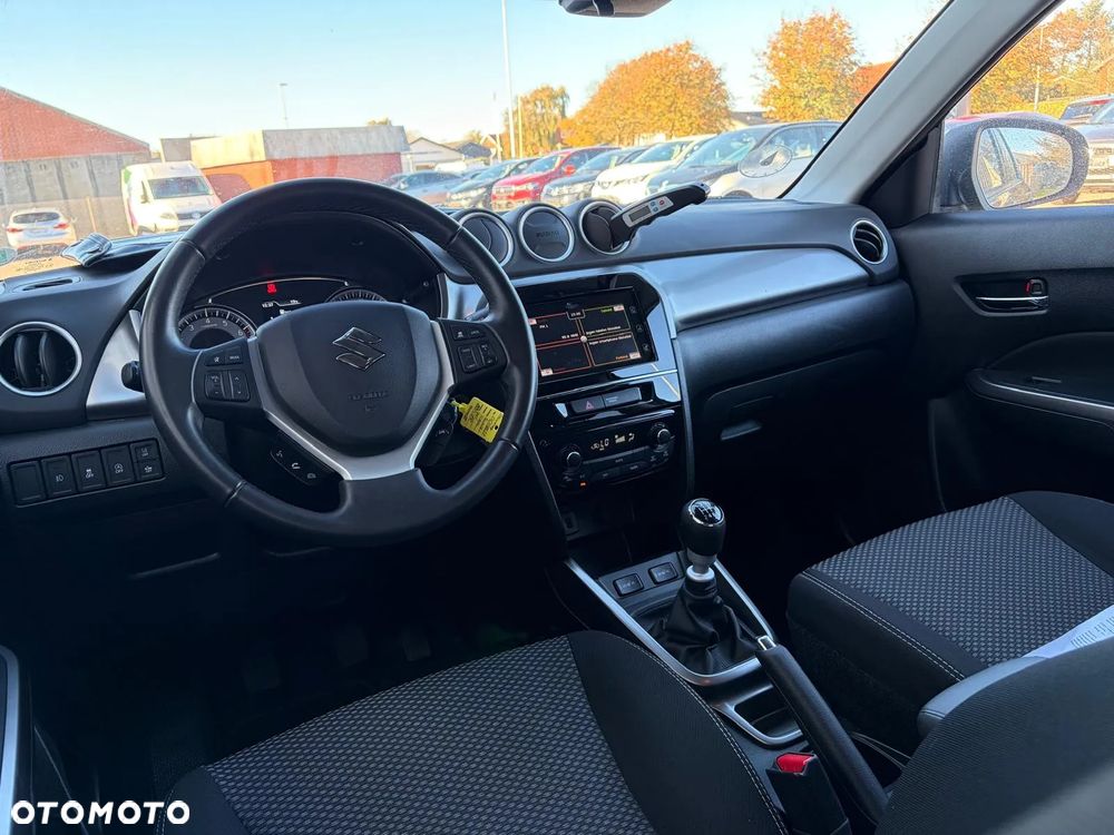 Suzuki Vitara ver-1-4-boosterjet-mhev-elegance-2wd - 13