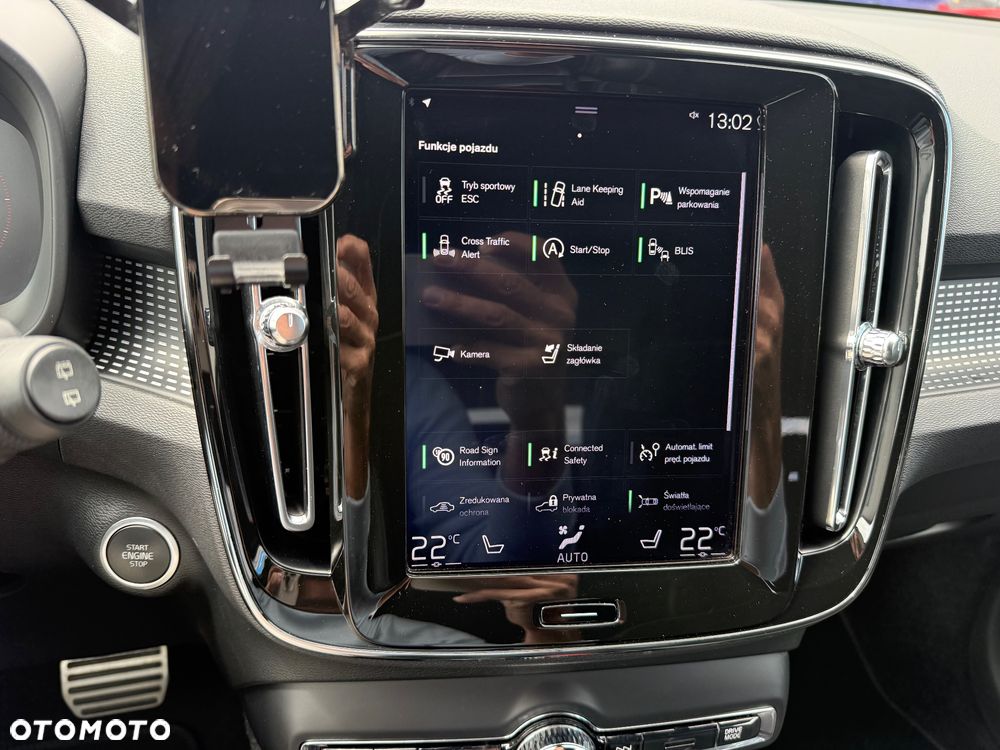 Volvo XC 40 D4 AWD R-Design - 18