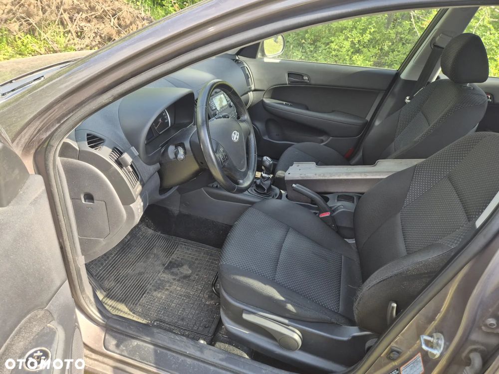 Hyundai i30 i30cw 1.4 Comfort - 9