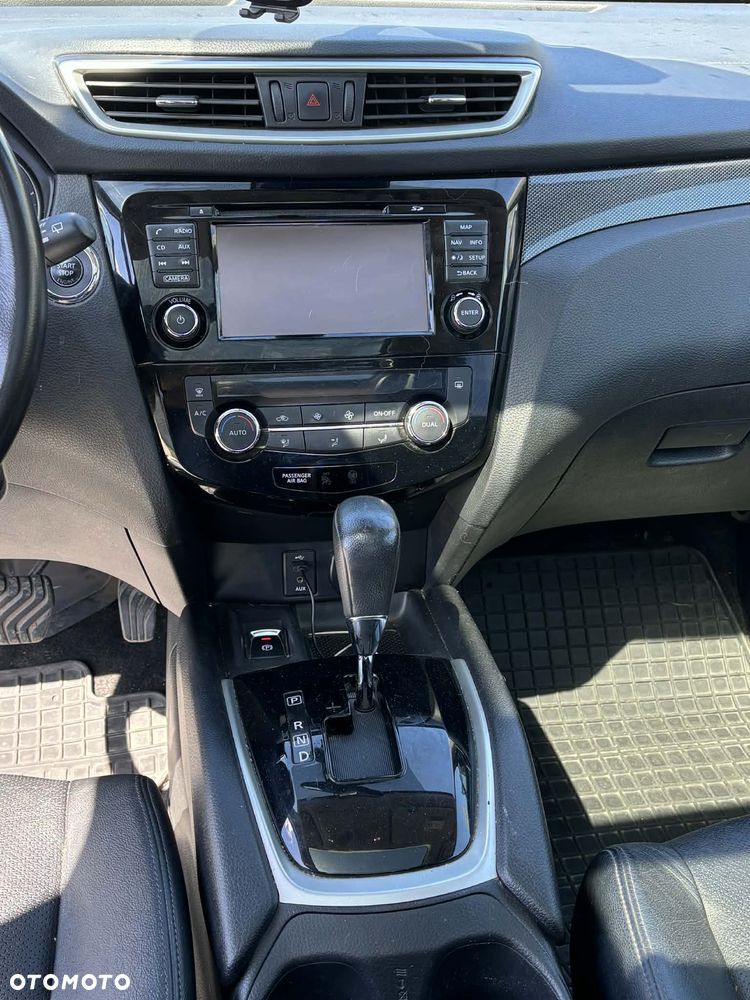 Nissan X-Trail 2.0 dCi Tekna 2WD Xtronic - 14