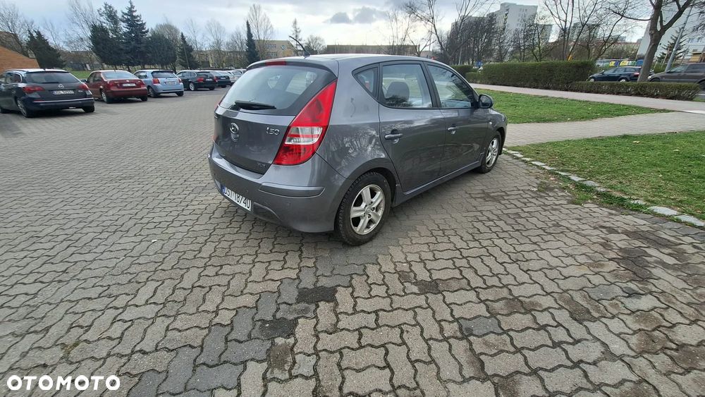 Hyundai i30 1.6 CRDi Blue Classic - 4