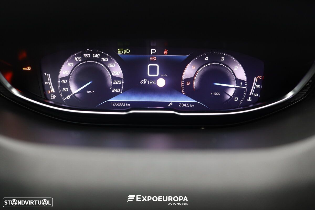 Peugeot 5008 1.5 BlueHDi Allure Pack EAT8 - 10