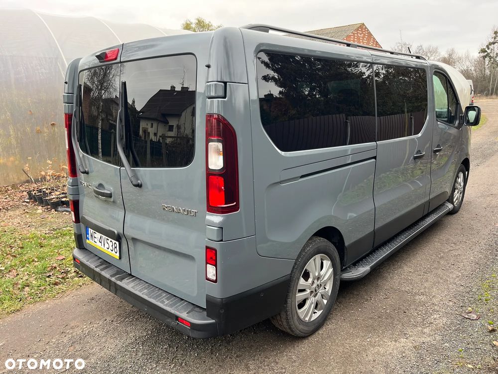 Renault Trafic Grand 2.0 dCi EDC - 6