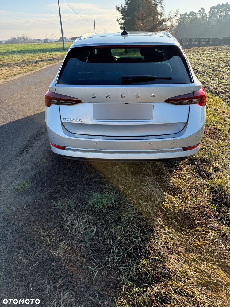 Skoda Octavia 2.0 TDI SCR Style DSG - 13