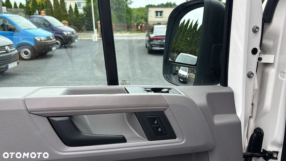 Volkswagen Crafter - 10