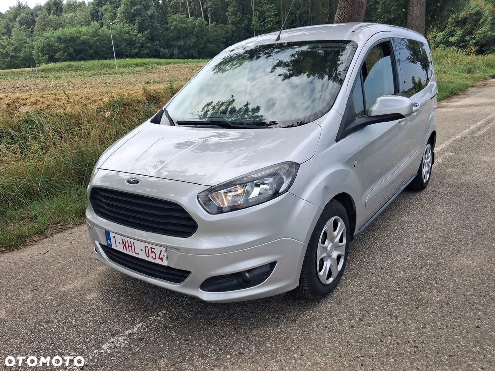 Ford Tourneo Courier 1.0 EcoBoost Ambiente