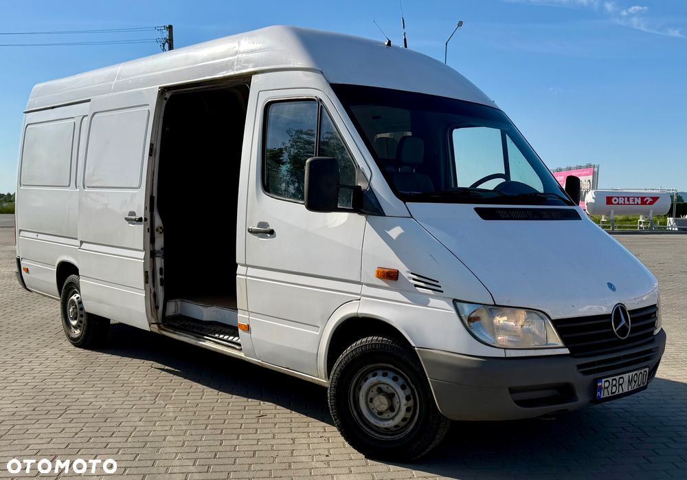 Mercedes-Benz Sprinter W903 - 1