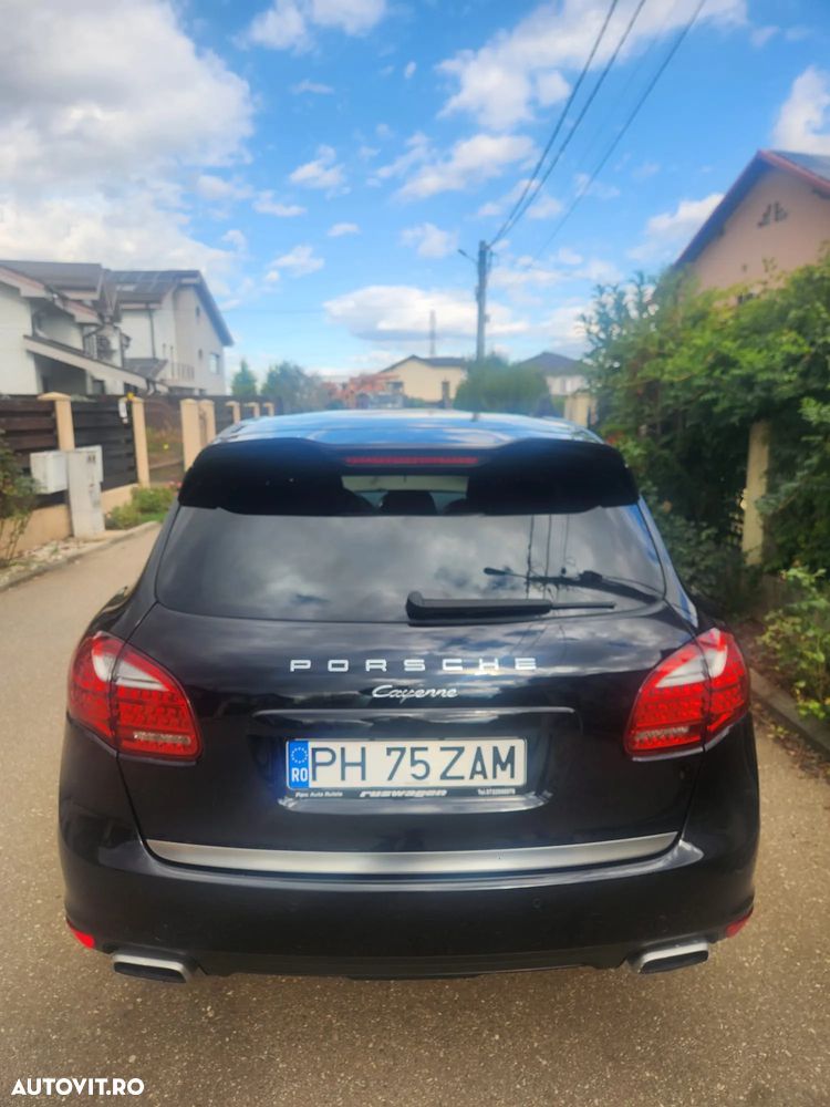 Porsche Cayenne - 5