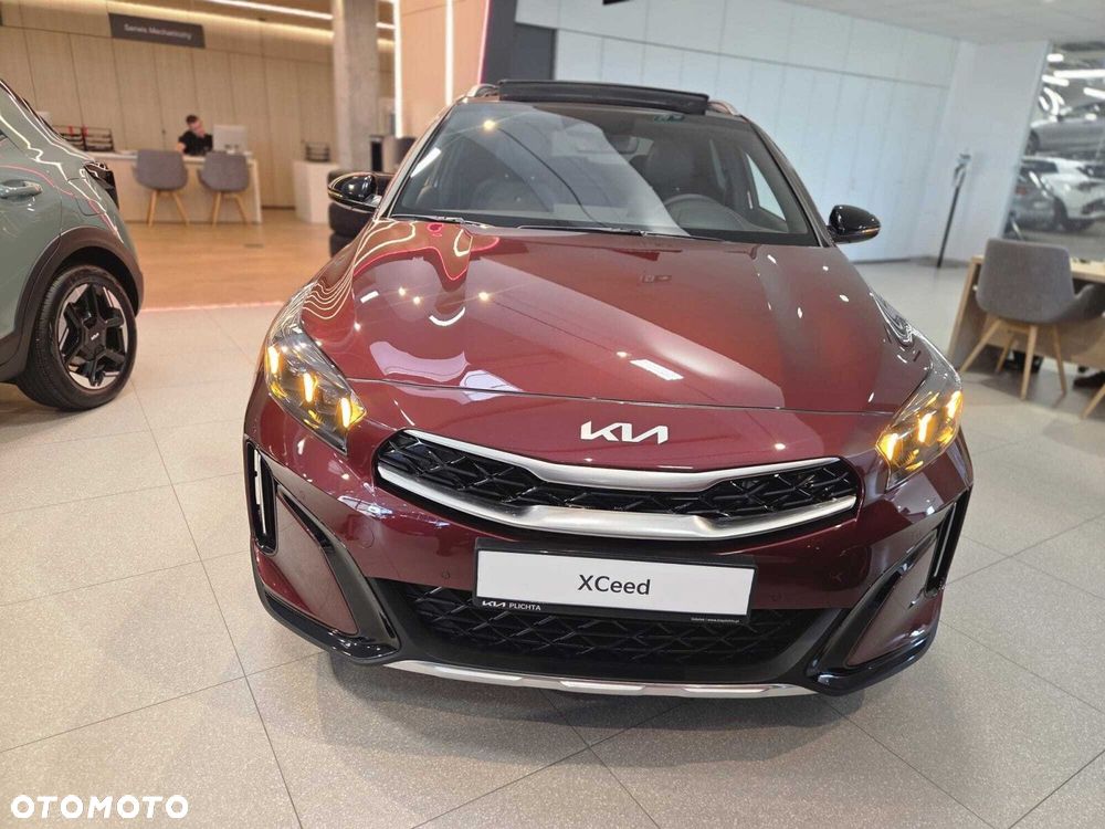 Kia XCeed 1.6 T-GDI Tribute DCT - 4