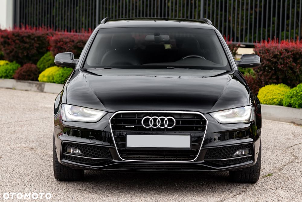 Audi A4 Avant 2.0 TDI DPF quattro S tronic S line Sportpaket - 7
