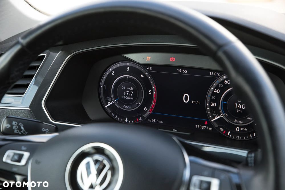 Volkswagen Tiguan 2.0 TDI SCR Elegance - 34