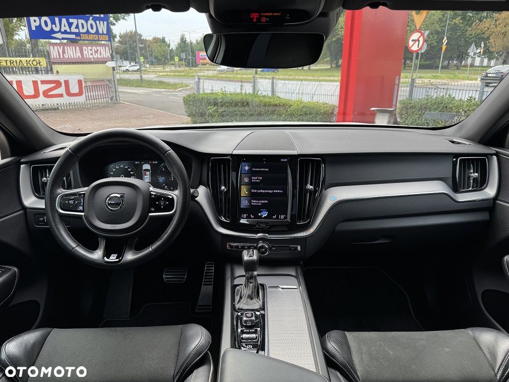 Volvo XC 60 D4 SCR AWD R-Design - 10