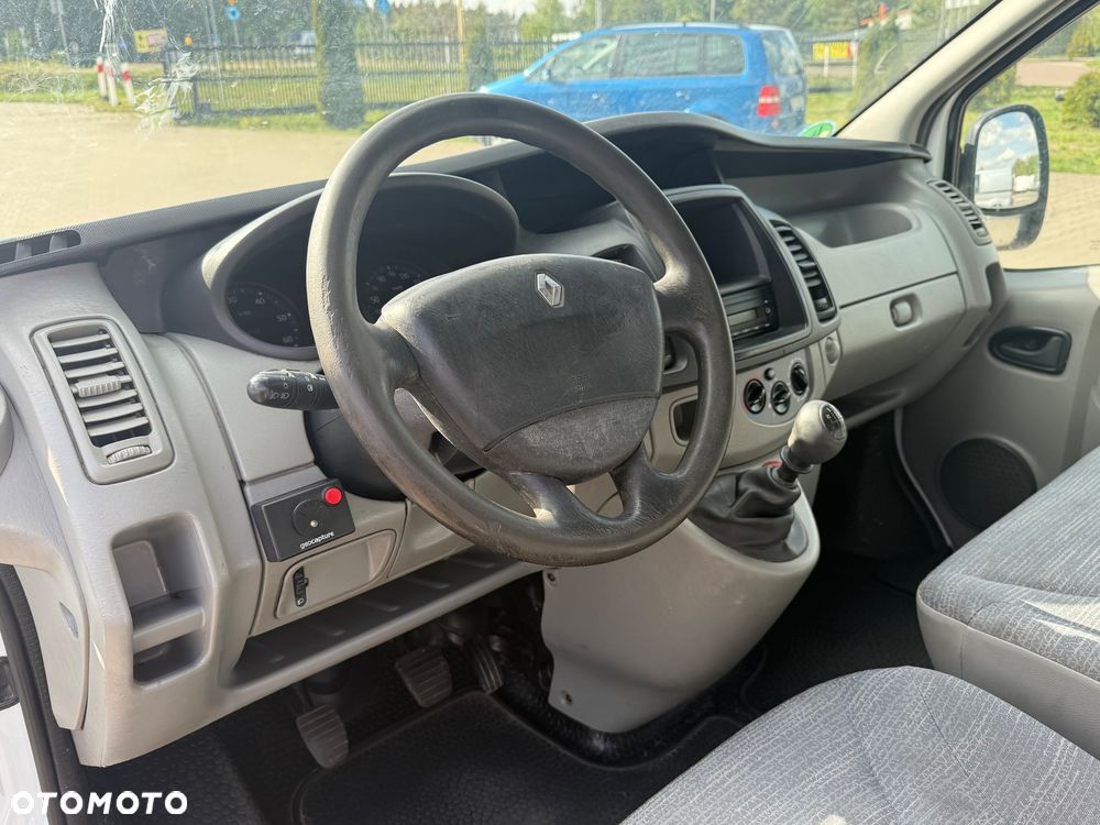 Renault Trafic 2.0dci z Niemiec - 6