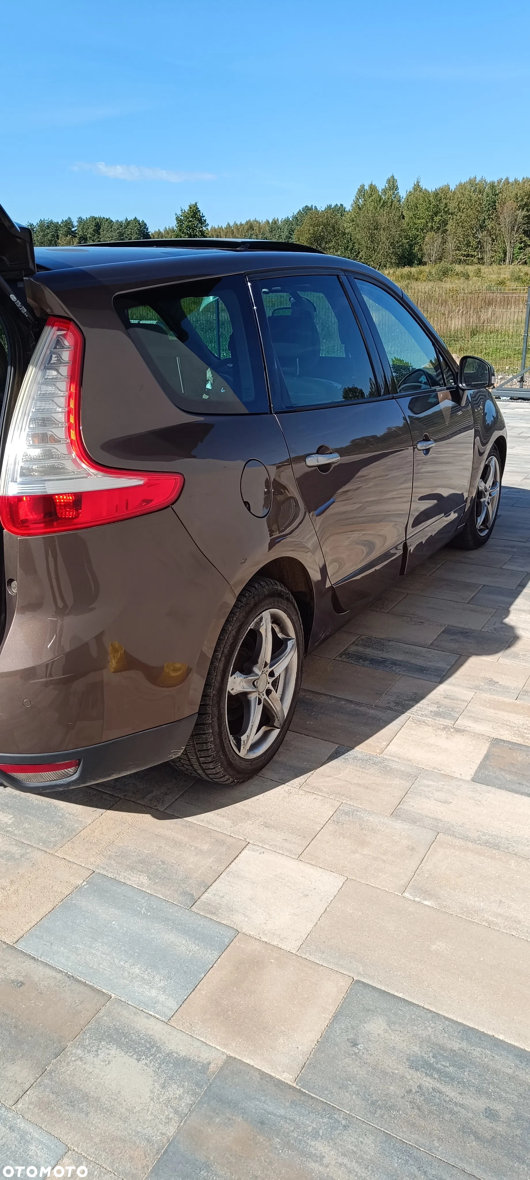 Renault Scenic - 18
