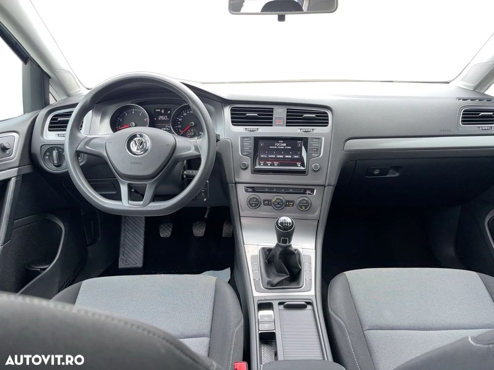 Volkswagen Golf 1.2 TSI BMT Trendline - 10