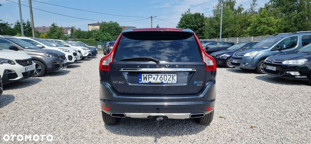 Volvo XC 60 D5 AWD Geartronic Summum - 8