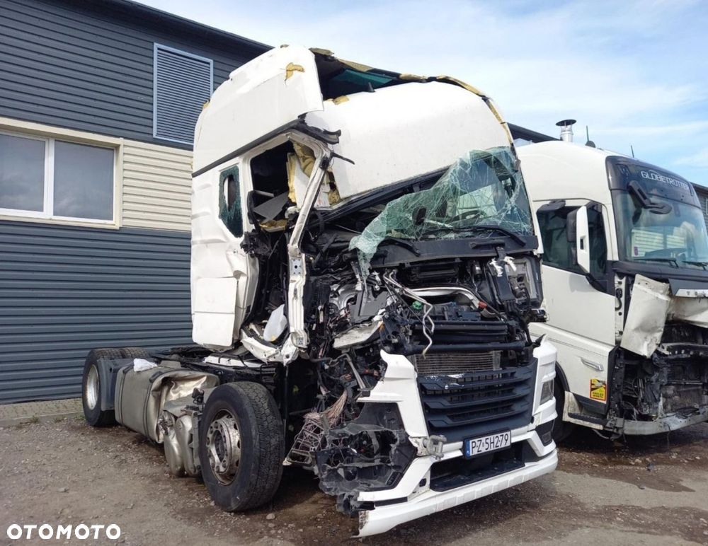 MAN TGX18480GXAdaptiveCruiseControl