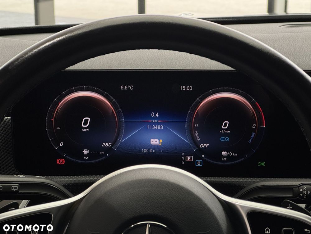 Mercedes-Benz CLA - 16