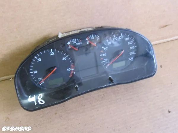 LICZNIK ZEGARY VOLKSWAGEN VW PASSAT B5 3B0920806A 09051940090 3B0919861BX 3B0920927A 3B0920826A 3B0920829A 3B0920806A 3B1919860C 3B0919861 3B0920807F - 7