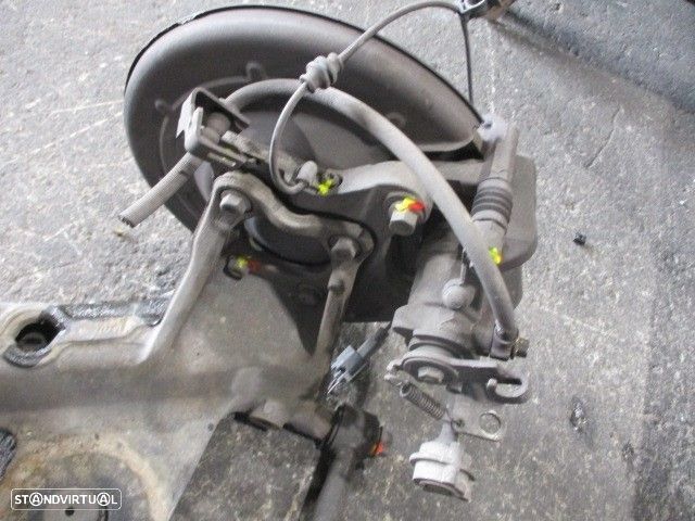 CHARRIOT TRASEIRO OPEL ASTRA J 2010 - - 1