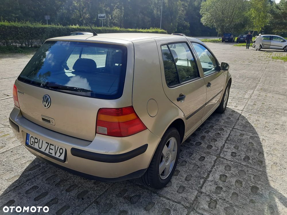 Volkswagen Golf - 7