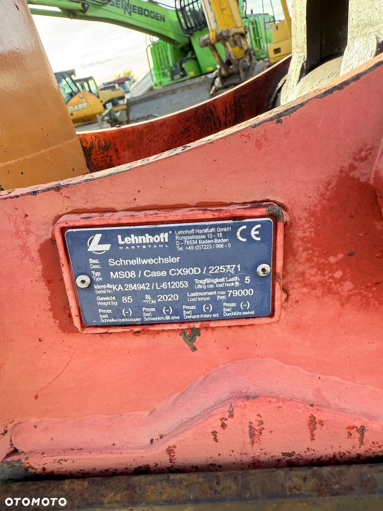 Case CX90D - 16