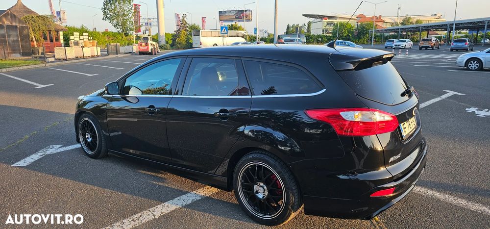 Ford Focus 1.6 TDCi DPF Titanium - 12