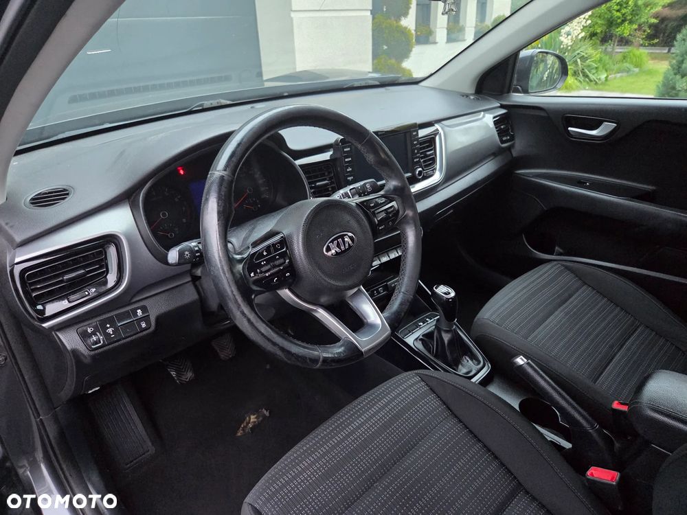 Kia Stonic 1.4 L - 17
