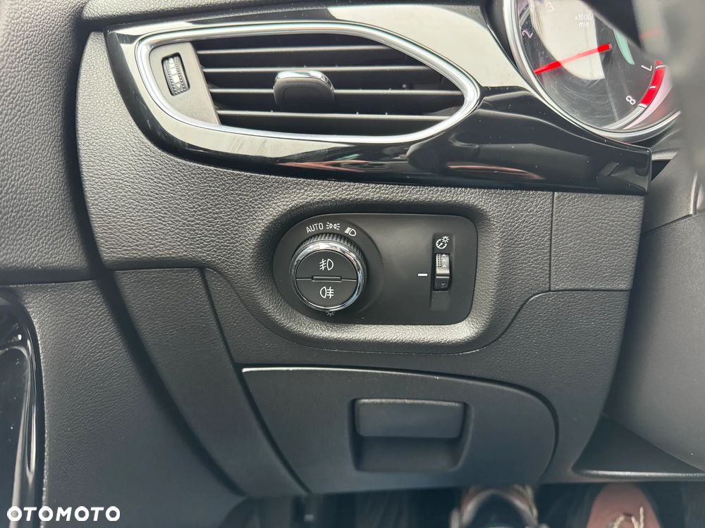 Opel Astra 1.4 Turbo Start/Stop Innovation - 22