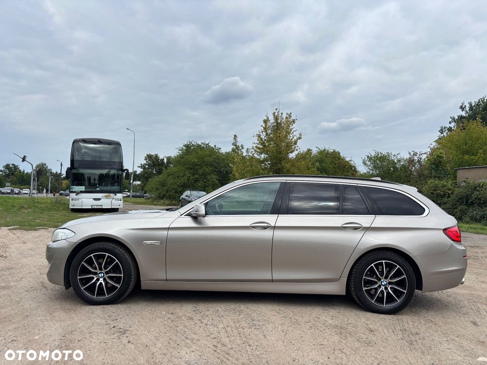 BMW Seria 5 520d - 8