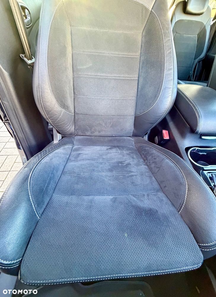 Ford S-Max 2.0 Titanium - 6