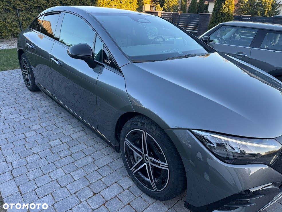 Mercedes-Benz EQE 300 89kWh Electric Art - 2