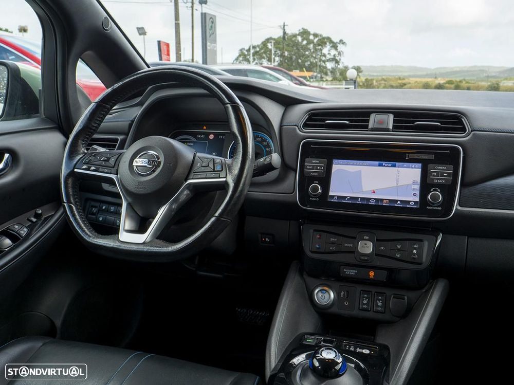 Nissan Leaf 40 kWh N-Connecta - 28