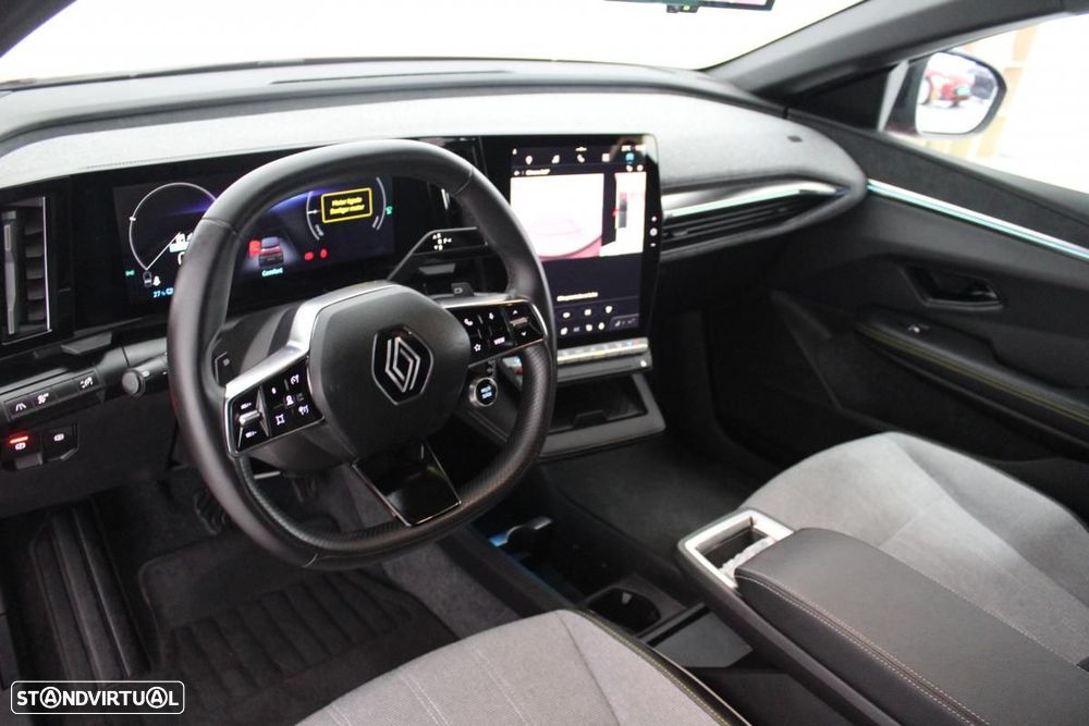 Renault Mégane E-Tech EV60 Techno Autonomia Comfort CA7 - 11