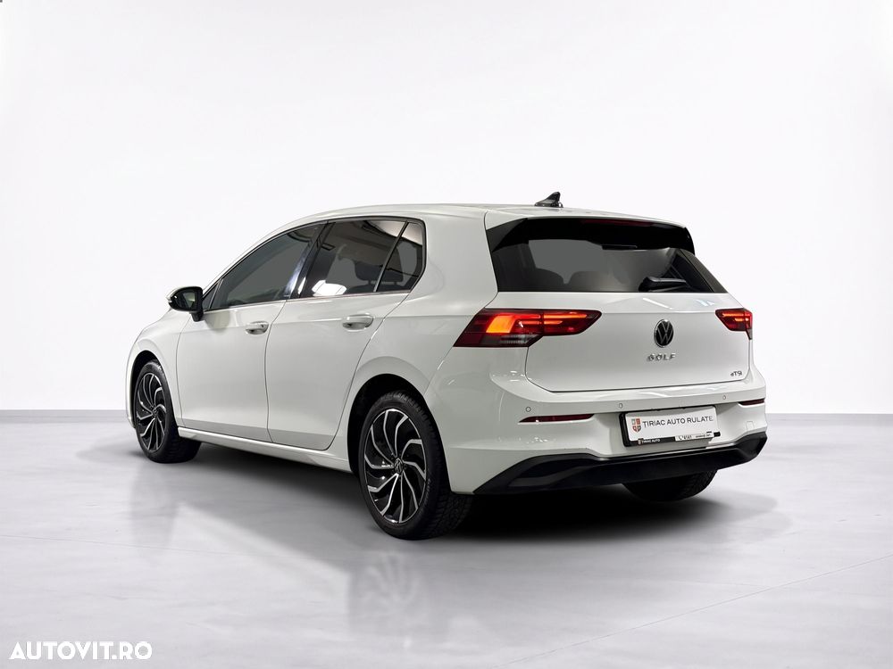 Volkswagen Golf - 4