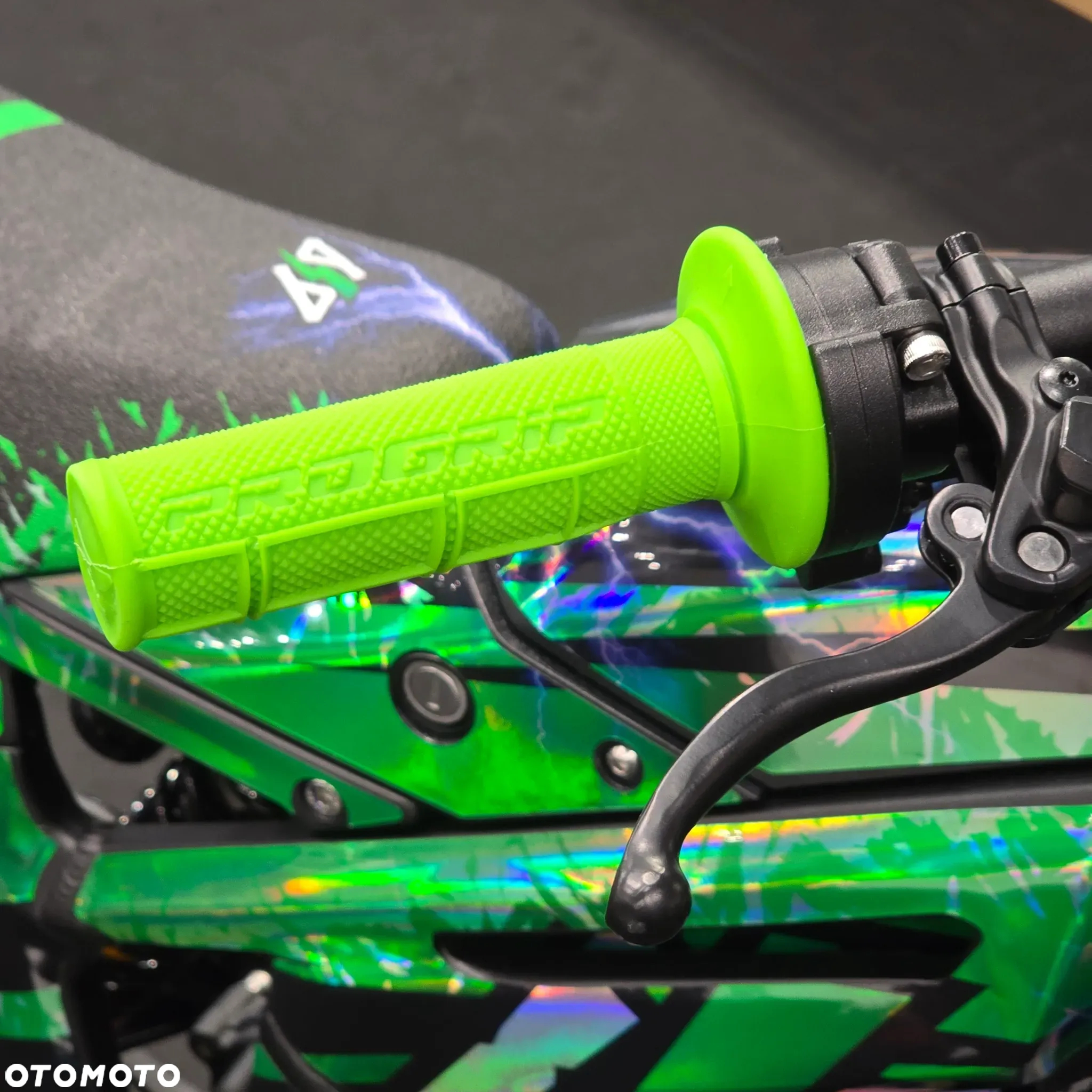 Talaria Sting R - 9