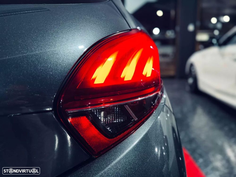 Peugeot 208 1.6 BlueHDi Style - 23