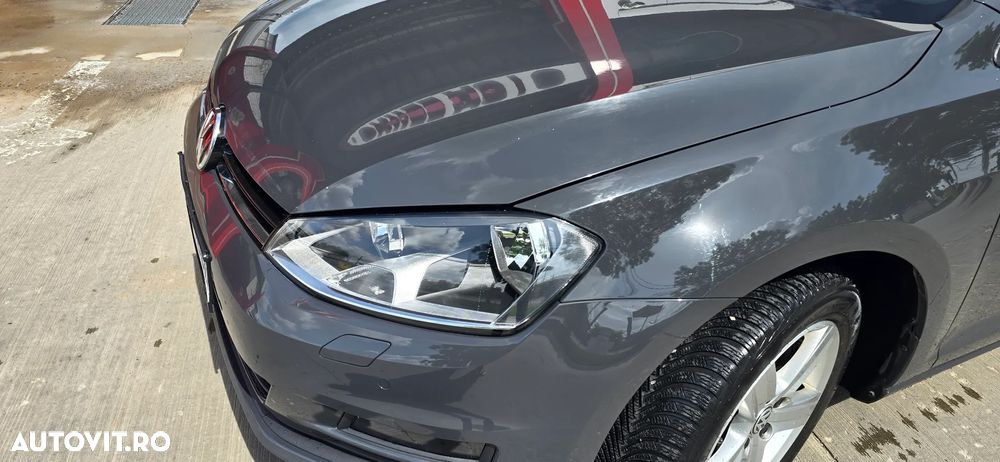 Volkswagen Golf 2.0 TDI DPF BMT Comfortline - 11