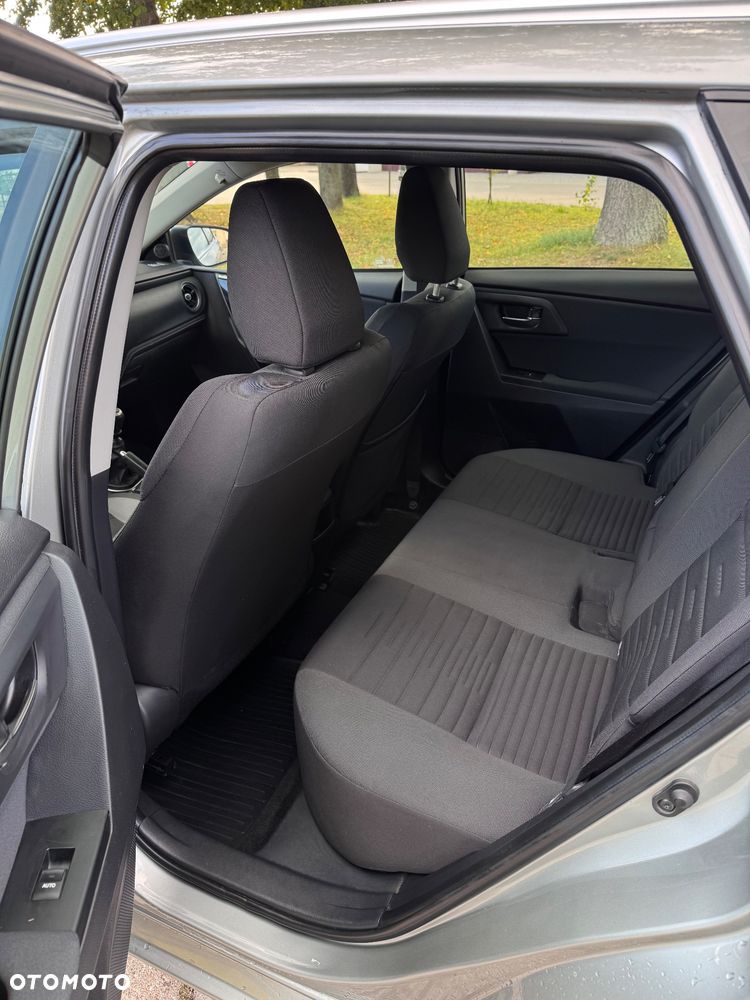 Toyota Auris 1.6 Valvematic Comfort - 15