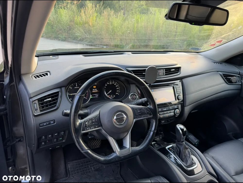 Nissan X-Trail 2.0 dCi Tekna 4WD Xtronic - 8