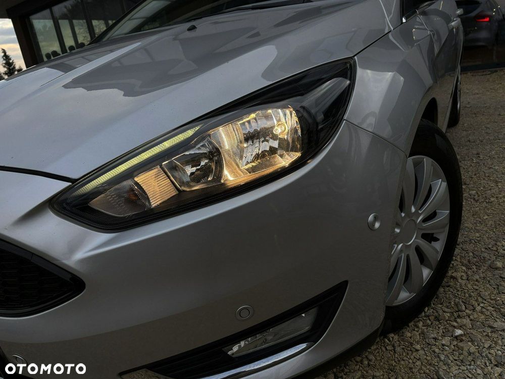 Ford Focus 1.5 EcoBoost STart-Stopp-System Titanium - 10