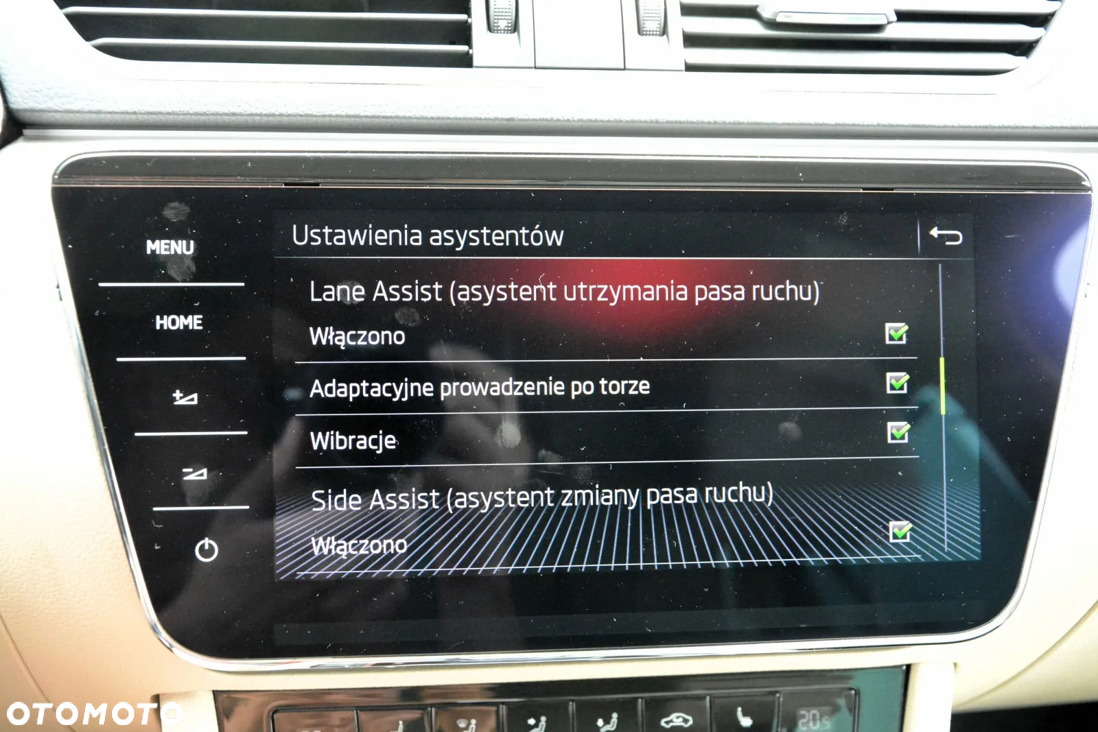 Skoda Superb 2.0 TDI SCR L&K DSG - 31