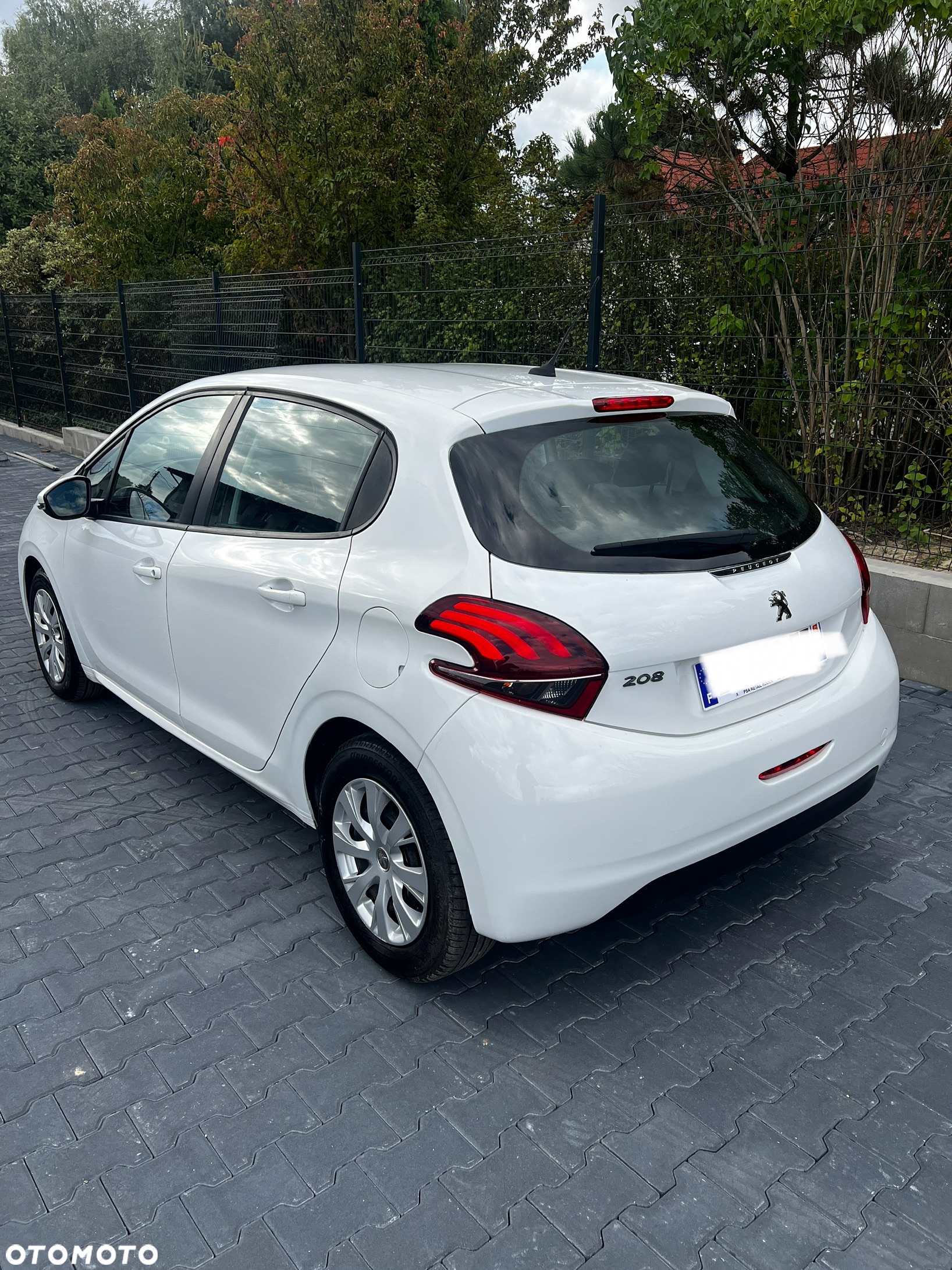 Peugeot 208 1.6 BlueHDi Active - 5