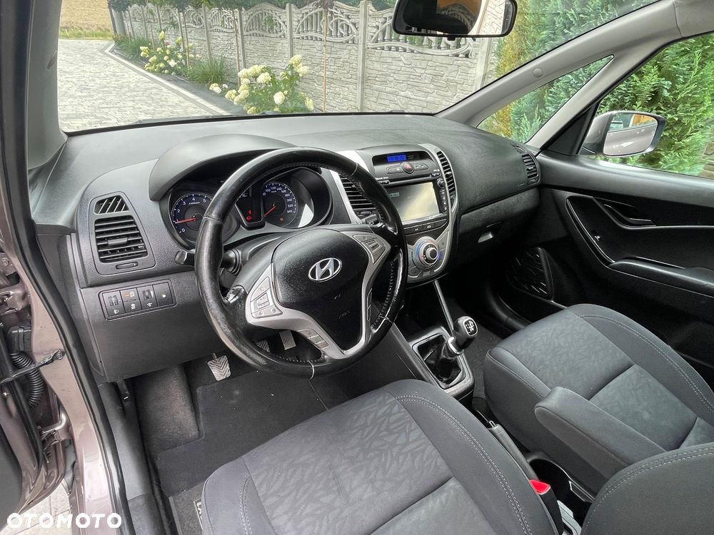 Hyundai ix20 1.4 Trend - 16