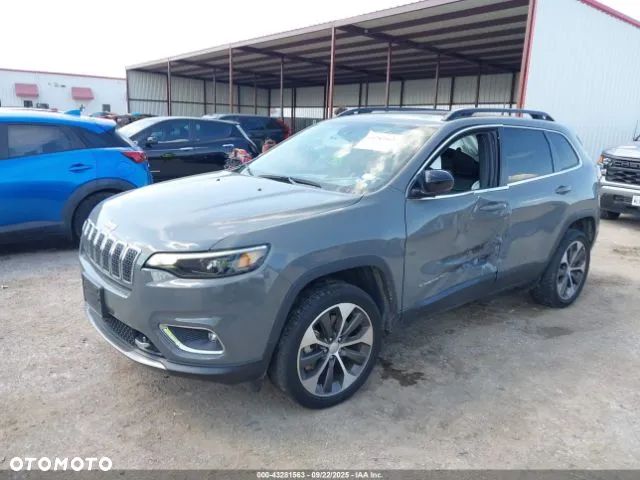 Jeep Cherokee - 3