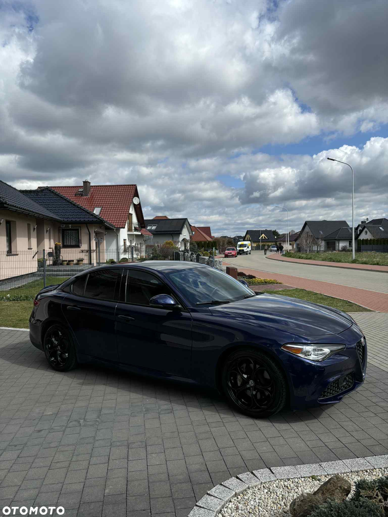 Alfa Romeo Giulia 2.0 Turbo 16V AT8 Veloce - 4