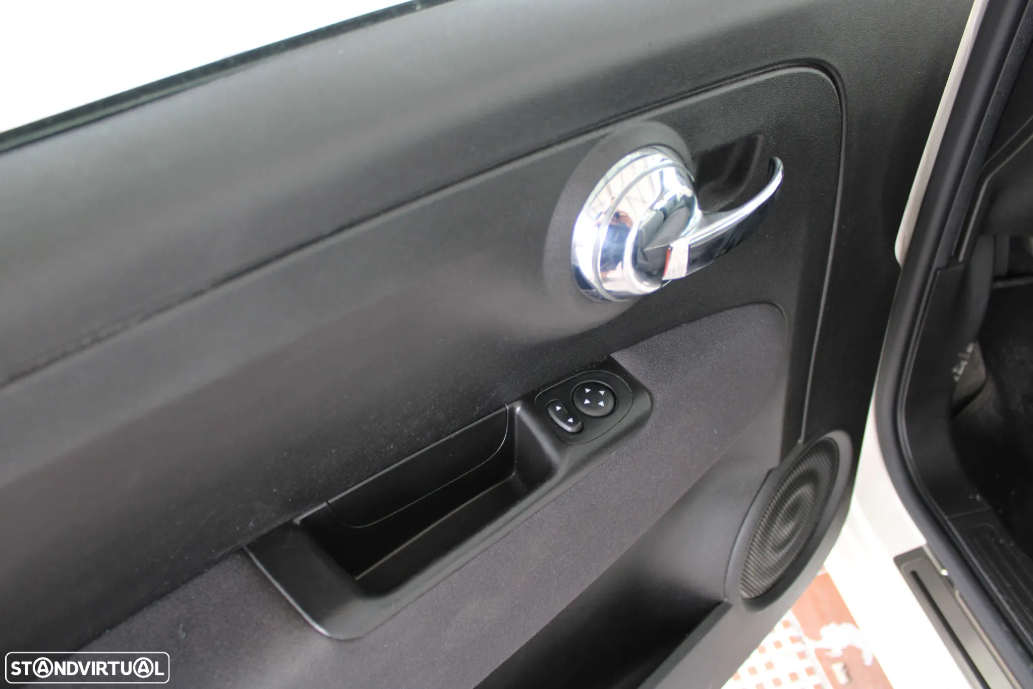 Fiat 500C 1.0 Hybrid Lounge - 16