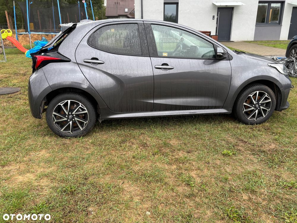 Toyota Yaris Hybrid 1.5 Executive - 9