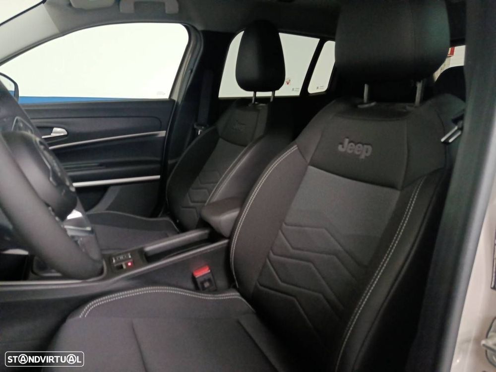 Jeep Avenger 1.2 GSE T3 Altitude - 9