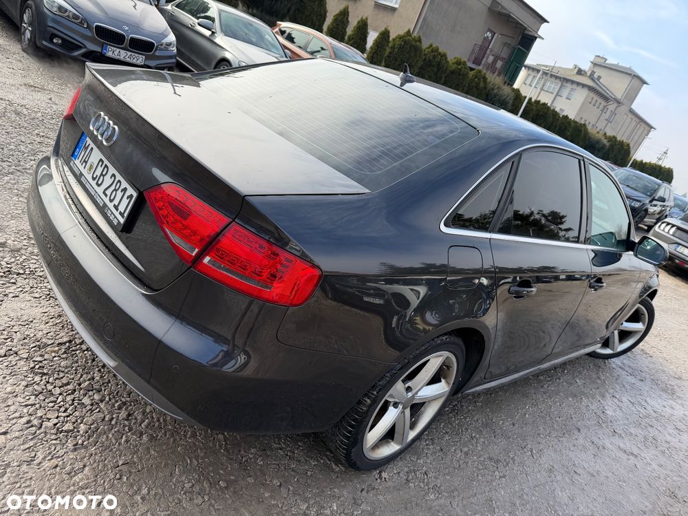 Audi A4 Limousine - 22